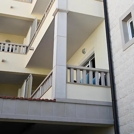 Hvar Malisko * 흐바르